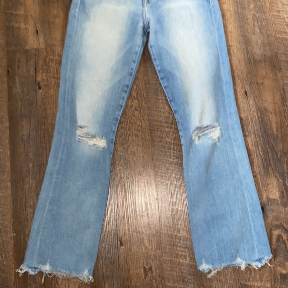 Mother The Hustler Ankle Chew in Petal Plucker Hi Rise Bootcut Flare w/Raw Hem - Picture 7 of 15